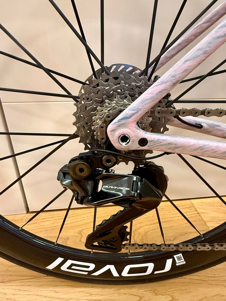 Used Specialized S-Works Tarmac SL8 - Shimano Dura-Ace Di2 2026 2026 Road & Gravel, Viola — image 7 of 18