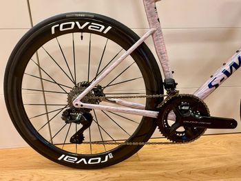 Used Specialized S-Works Tarmac SL8 - Shimano Dura-Ace Di2 2026 2026 Road & Gravel, Viola — image 4 of 18