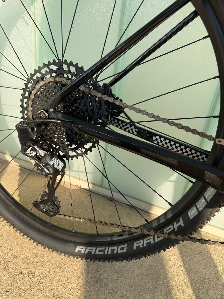 Used Cannondale F-Si Carbon 5 2020 2020 Mountainbike, Negro — image 10 of 21