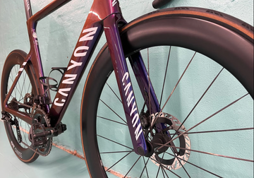Canyon Aeroad CFR Di2 2024 2024 Road & Gravel d'occasion — image 2 sur 8