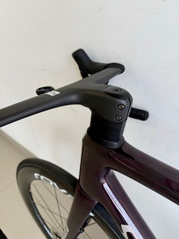Used Specialized S-Works Tarmac SL8 - Shimano Dura-Ace Di2 2026 2026 Road & Gravel, Rot — image 19 of 23