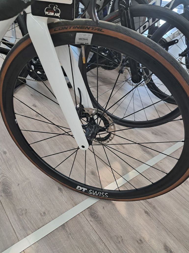 Used Ridley Falcn RS - Shimano Ultegra DI2 2x12sp 2026 2026 Road & Gravel — image 2 of 5