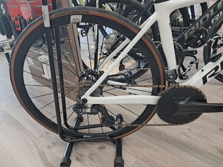 Used Ridley Falcn RS - Shimano Ultegra DI2 2x12sp 2026 2026 Road & Gravel — image 3 of 5