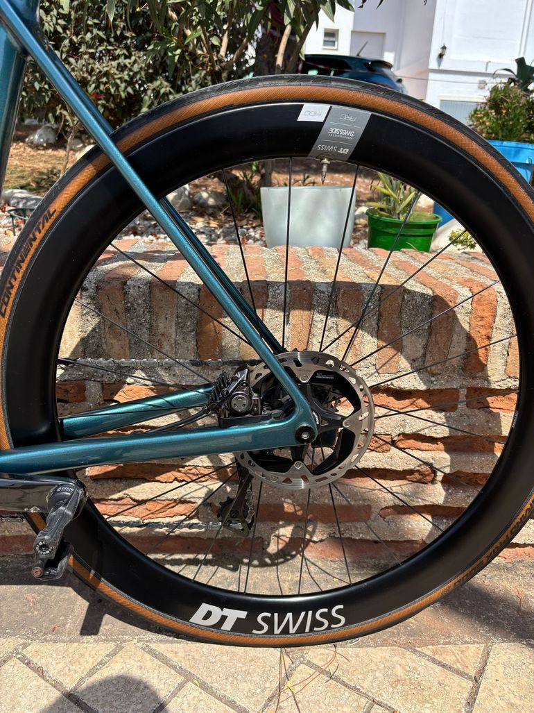 Used Canyon Ultimate CF SLX 9 Disc Di2 2023 2023 Road & Gravel, Verde — image 11 of 13