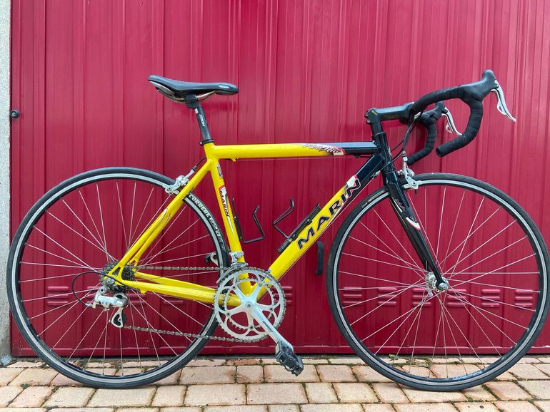 Used Marin Marin Custom Campagnolo Centaur 2002 Road & Gravel, Schwarz — image 1 of 6