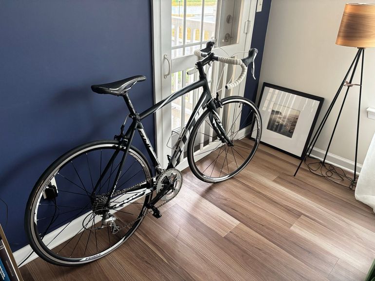 Used Fuji Sportif 1.1 Disc 2021 2021 Road & Gravel, Black — image 1 of 3