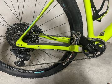 Used Orbea ALMA M50-EAGLE 2018 2018 Mountainbike, Green, 27.5, 29 — image 4 of 4