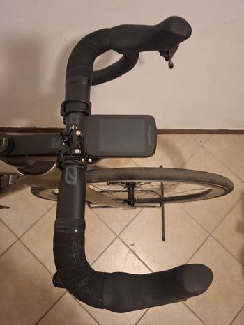 Used Pinarello F5 105 Di2 2025 2025 Road & Gravel, Grigio chiaro — image 5 of 5