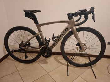 Used Pinarello F5 105 Di2 2025 2025 Road & Gravel