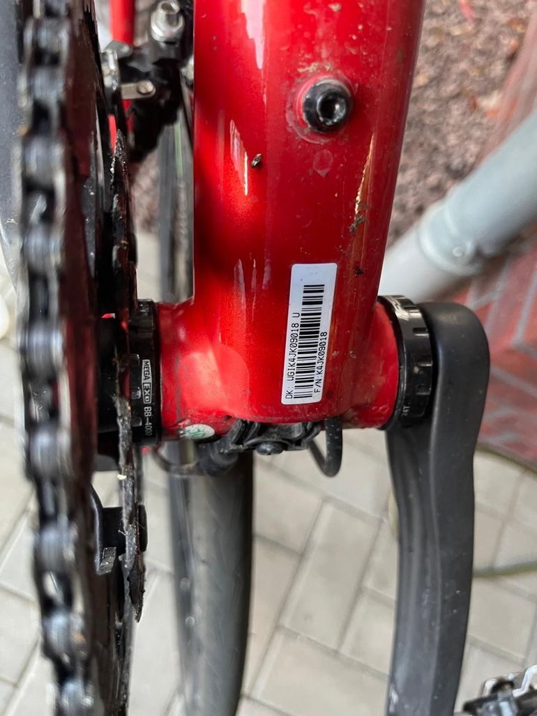 Used Giant Revolt 1 2024 2024 Road & Gravel, Red — image 25 of 32