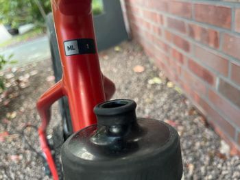 Used Giant Revolt 1 2024 2024 Road & Gravel, Red — image 26 of 32