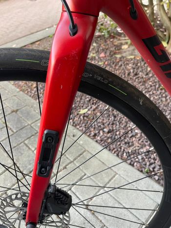 Used Giant Revolt 1 2024 2024 Road & Gravel, Red — image 19 of 32
