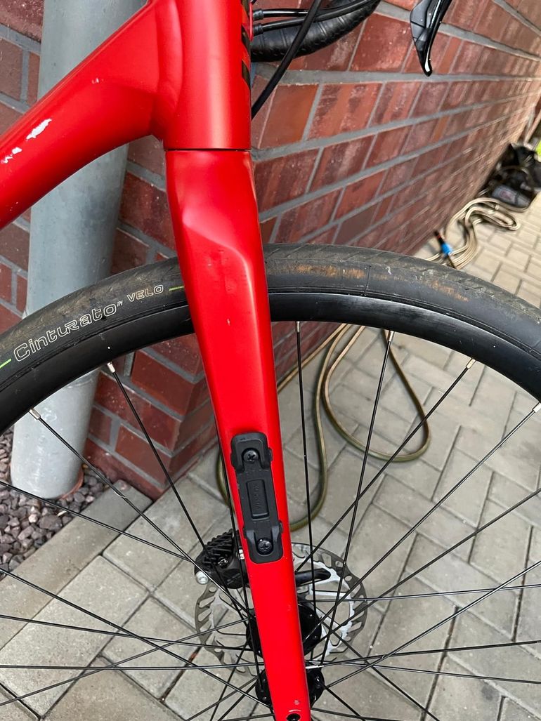 Used Giant Revolt 1 2024 2024 Road & Gravel, Red — image 20 of 32