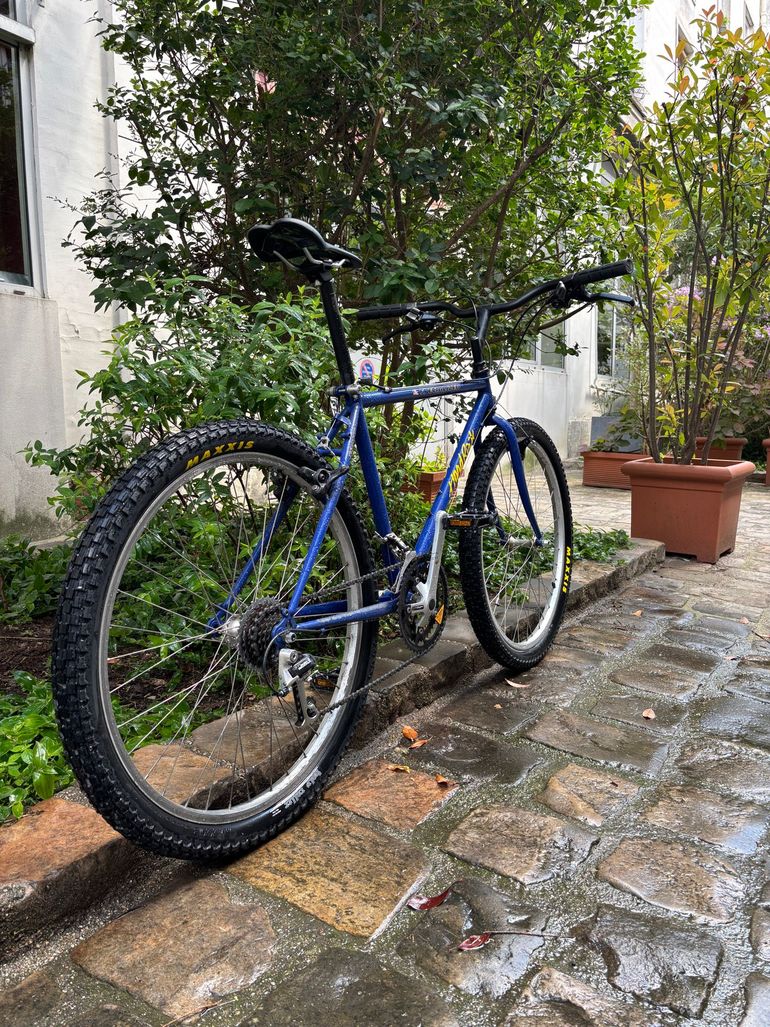Used Specialized Hardrock Other Shimano 1990 Mountainbike — image 3 of 9