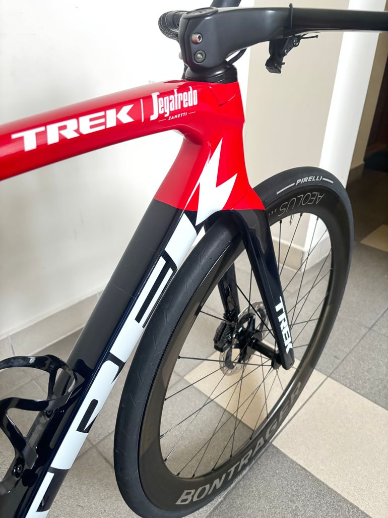 Used Trek Émonda SLR 9 2022 2022 Road & Gravel, Blau — image 5 of 12