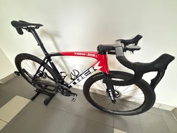 Used Trek Émonda SLR 9 2022 2022 Road & Gravel, Blau — image 11 of 12