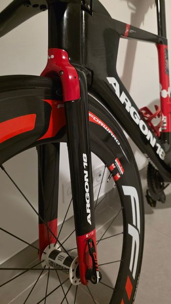 Used Argon 18 E119 Shimano Ultegra Di2 2020 Road & Gravel, Red — image 13 of 16