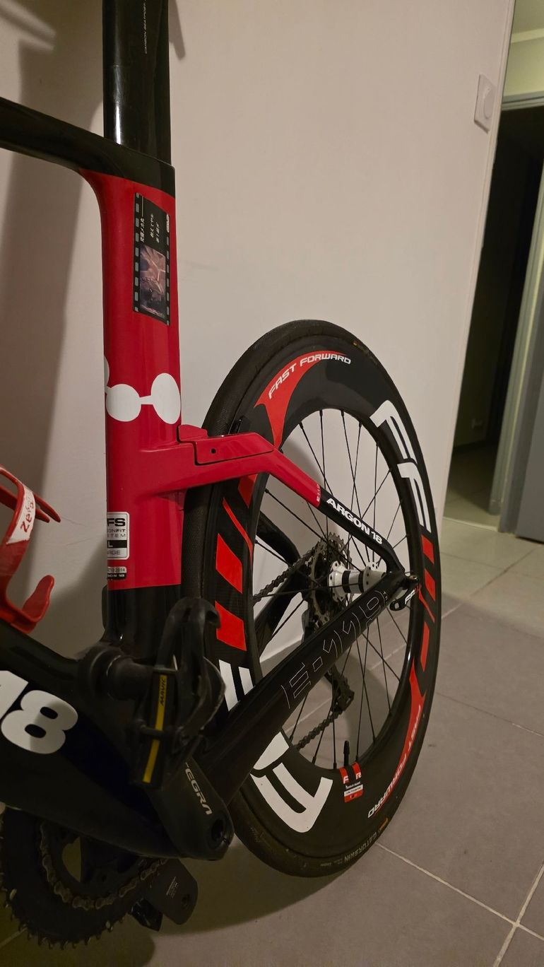 Used Argon 18 E119 Shimano Ultegra Di2 2020 Road & Gravel, Red — image 14 of 16