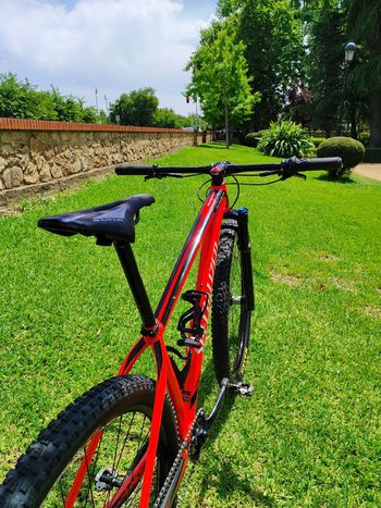 Used Specialized Stumpjumper SRAM GX 2016 Mountainbike, Red — image 10 of 12