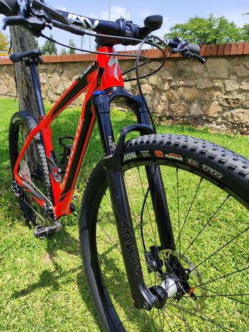 Used Specialized Stumpjumper SRAM GX 2016 Mountainbike, Red — image 9 of 12