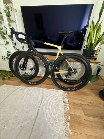 Used Canyon Grail Shimano GRX 2023 Road & Gravel, Black — image 5 of 6