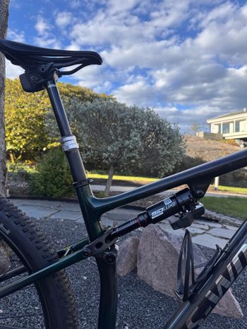 Used Specialized S-Works Epic 2023 2023 Mountainbike, Green — image 5 of 9