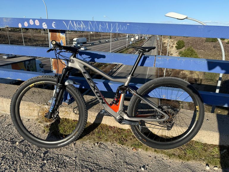 Used lexon Lexon Custom Shimano Deore XT 2021 Mountainbike — image 7 of 8