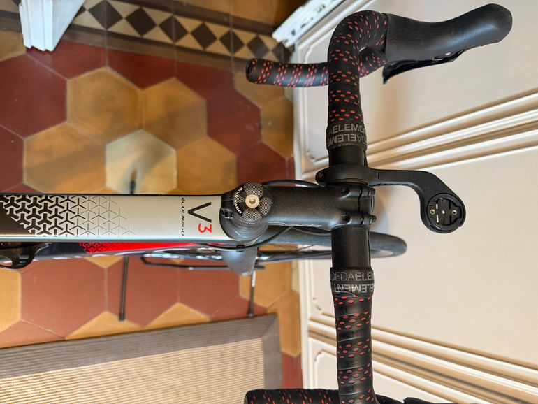 Used Colnago V3 Disc 105 Bike 2022 2022 Road & Gravel, Black — image 5 of 12