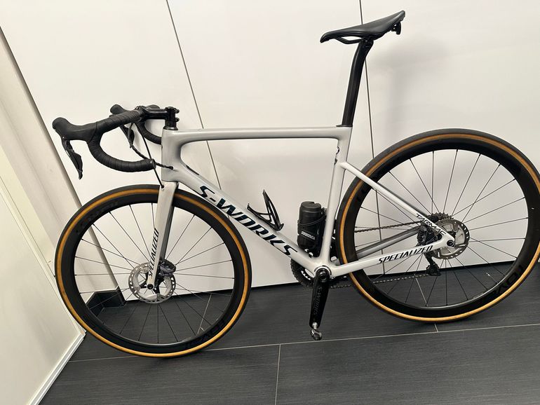 Used sworks Sworks Custom Shimano Ultegra Di2 2020 Road & Gravel — image 1 of 6