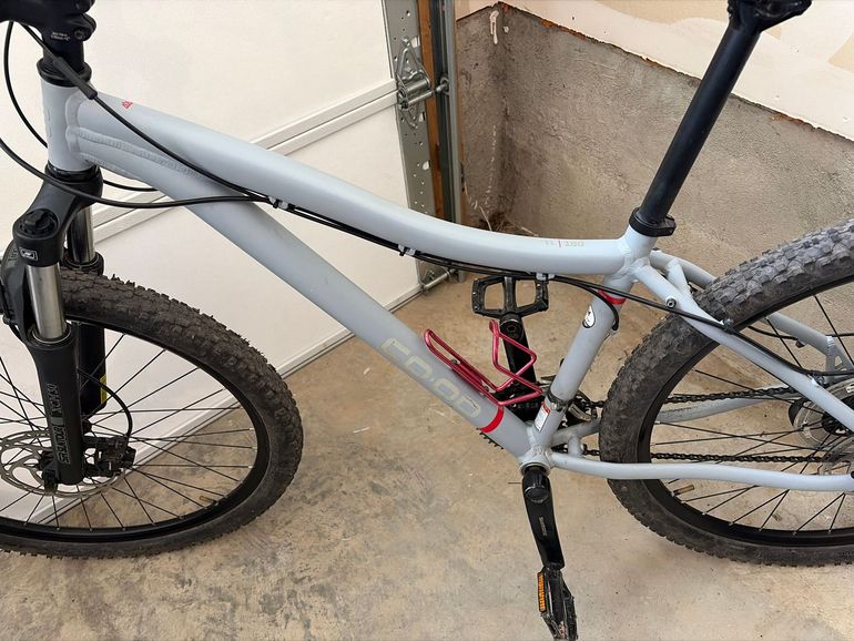 Used Co-op DRT 1.1 2023 2023 Mountainbike, Light Gray, 27.5 — image 10 of 10