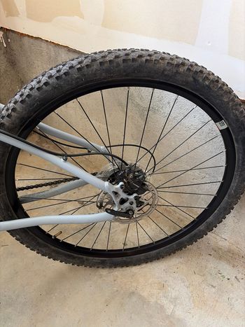 Used Co-op DRT 1.1 2023 2023 Mountainbike, Light Gray, 27.5 — image 9 of 10