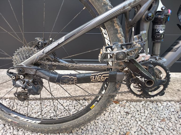 Used Lapierre 829 2010 Mountainbike, Light Gray — image 2 of 3