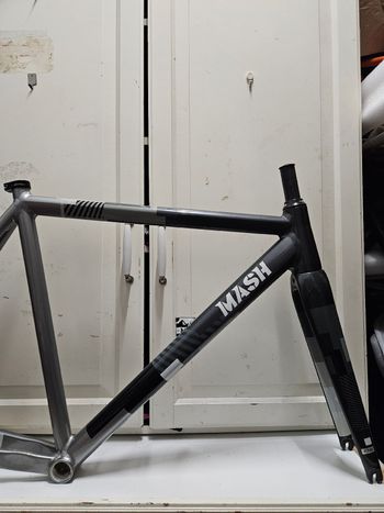 Used Cinelli Mash Frameset 2021 Road & Gravel, Gris claro — image 3 of 15