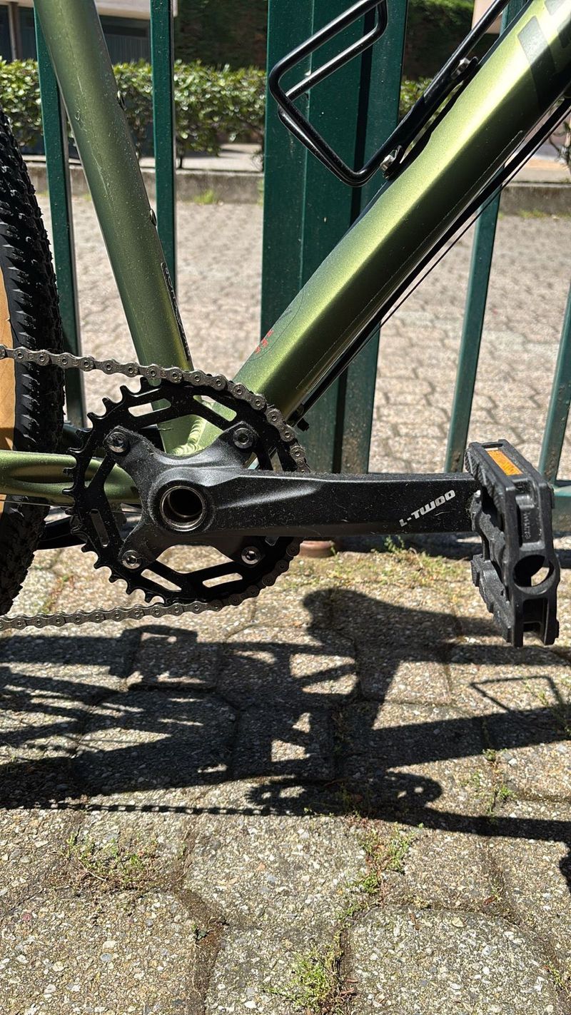 Used Brera Custom L-TWOO GRT 2023 Road & Gravel, Green — image 3 of 10