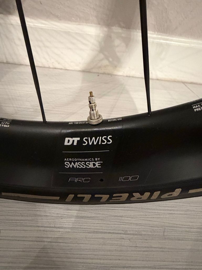 Used BMC Teammachine SLR01 TWO 2023 2023 Road & Gravel, Black — image 6 of 10