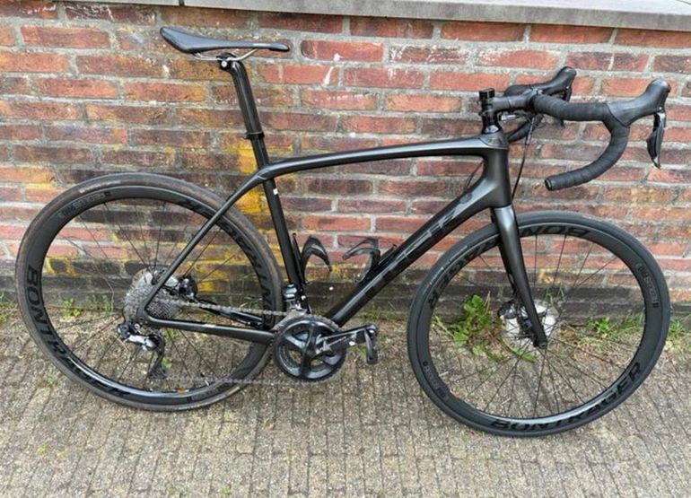 Used Trek Domane SL 7 2020 2020 Road & Gravel — image 1 of 8