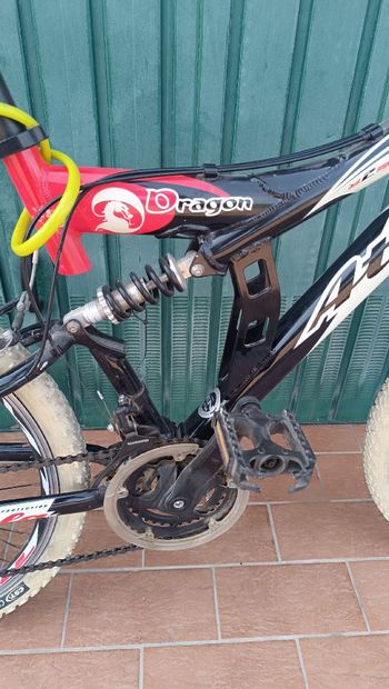 Used Atala ATALA Custom Shimano Deore LX 2000 Mountainbike, Negro — image 9 of 12