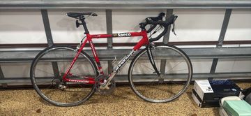 Used Cannondale Custom Shimano Ultegra 2004 Road & Gravel, Red — image 1 of 3