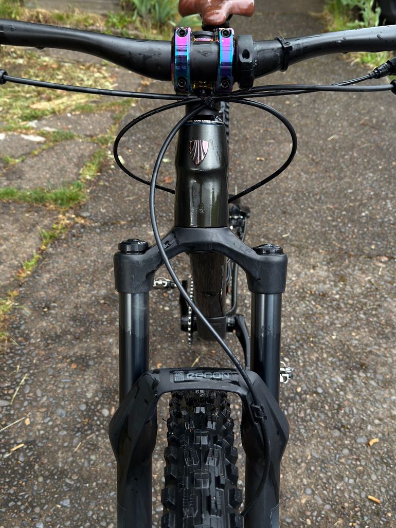 Used Trek Roscoe Shimano Deore XT Di2 2025 Mountainbike, Green — image 6 of 18