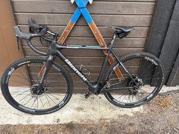 Used Bianchi D2 Carbon 2020 Road & Gravel, Black — image 1 of 8