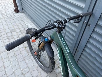 Used Orbea RALLON M-LTD 2024 2024 Mountainbike — image 4 of 12