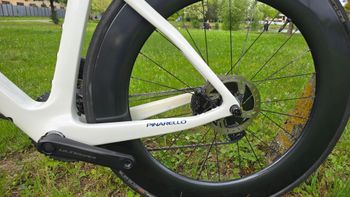 Used Pinarello F5 105 Di2 2024 2024 Road & Gravel, Weiß — image 10 of 15