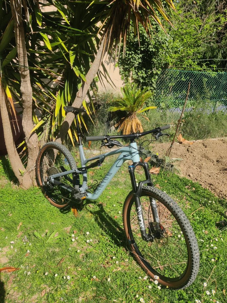 Used Canyon Neuron Shimano SLX 2024 Mountainbike, Grigio chiaro — image 6 of 9