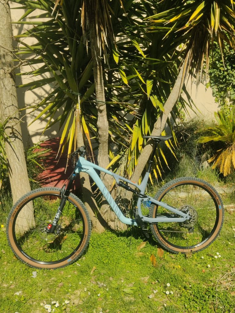 Used Canyon Neuron Shimano SLX 2024 Mountainbike, Grigio chiaro — image 5 of 9