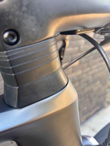 Used Canyon Aeroad Shimano Ultegra Di2 2019 Road & Gravel, Schwarz — image 8 of 13