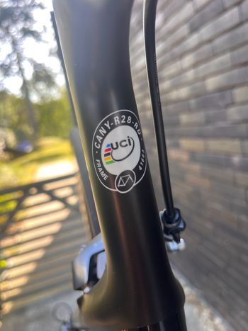 Used Canyon Aeroad Shimano Ultegra Di2 2019 Road & Gravel, Schwarz — image 5 of 13