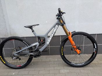 Used Santa Cruz V10.7 MX M 2022 VTT