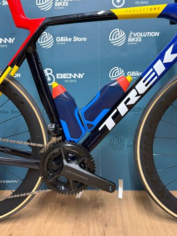 Used Trek Trek Madone SLR 7 Gen 8 2026 Road & Gravel, Red — image 9 of 9