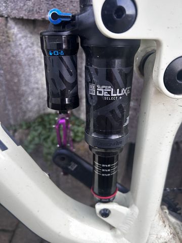 Used Rose Root Miller 2 2025 2025 Mountainbike, White — image 6 of 15