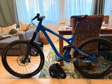 Tweedehands Commencal META SX V3 2018 2018 Mountainbike — afbeelding 1 van 15